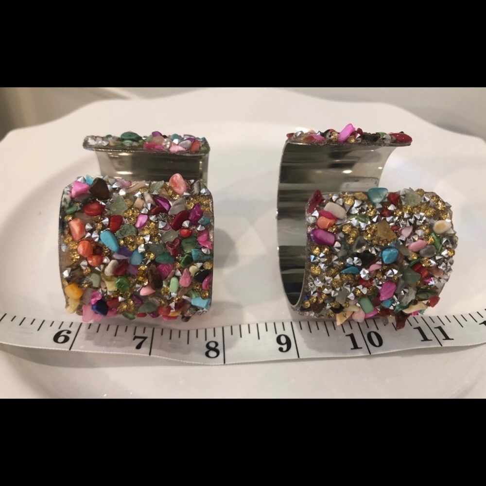 🌸 NWT 2.75” Beautiful and Colorful Statement Bracelet 🌸 - Picture 6 of 7
